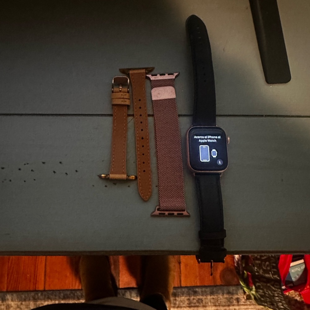 Apple Watch SE with Bands
